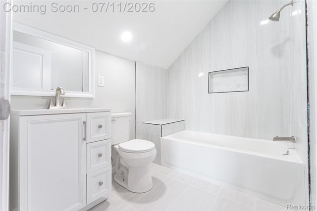 3303 Lawrence Street, Detroit, MI 48206