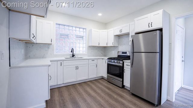3303 Lawrence Street, Detroit, MI 48206