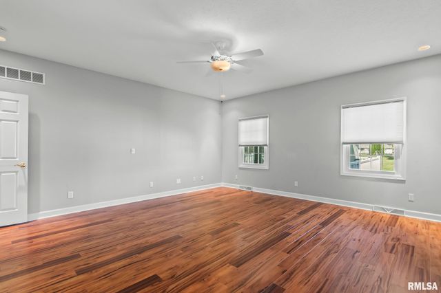 6600 Carlisle Bend Street, Springfield, IL 62711