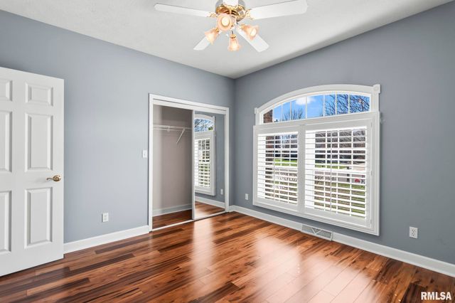 6600 Carlisle Bend Street, Springfield, IL 62711