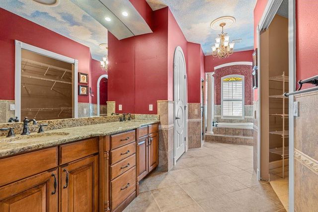 19 RAMBLE WAY, Palm Coast, FL 32164