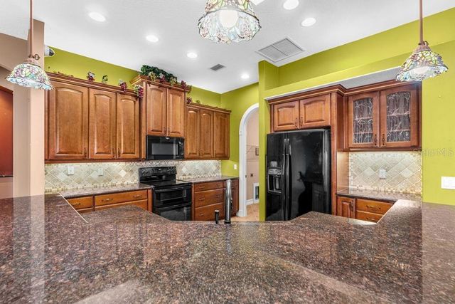 19 RAMBLE WAY, Palm Coast, FL 32164