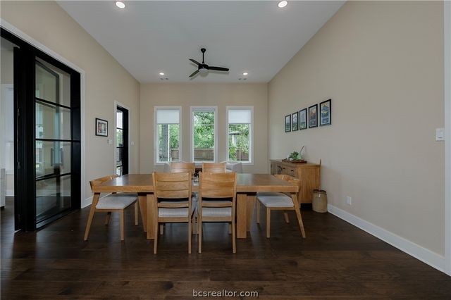 2030 Pebble Bend Drive, College Station, TX 77845