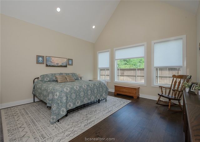 2030 Pebble Bend Drive, College Station, TX 77845