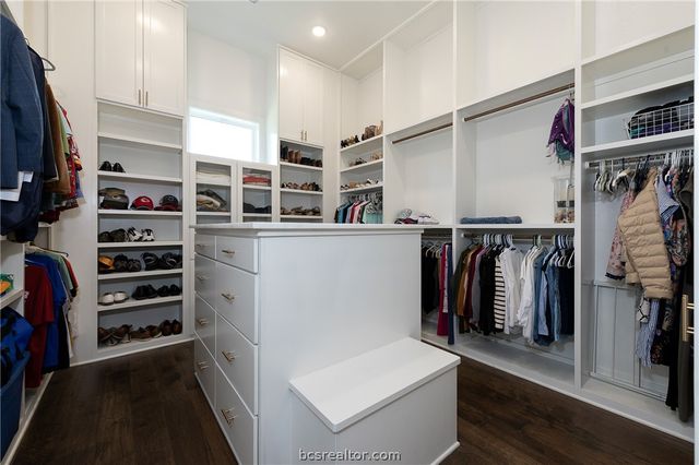 2030 Pebble Bend Drive, College Station, TX 77845