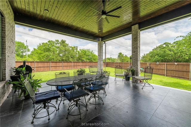 2030 Pebble Bend Drive, College Station, TX 77845