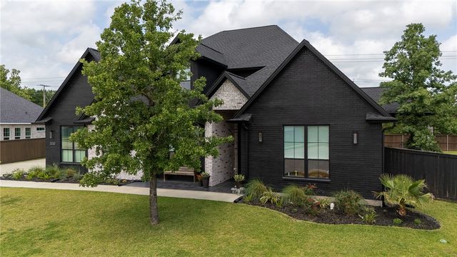 2030 Pebble Bend Drive, College Station, TX 77845