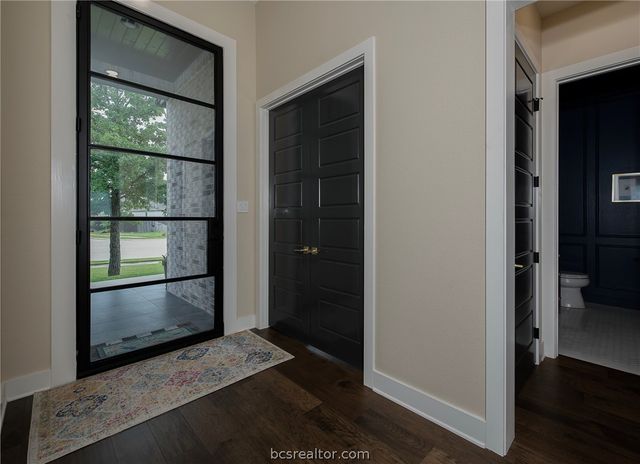 2030 Pebble Bend Drive, College Station, TX 77845