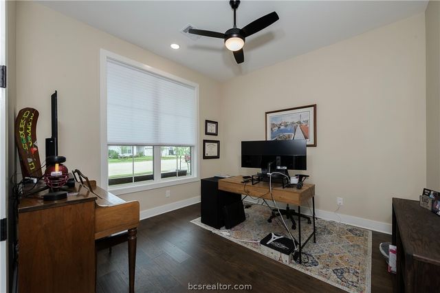 2030 Pebble Bend Drive, College Station, TX 77845