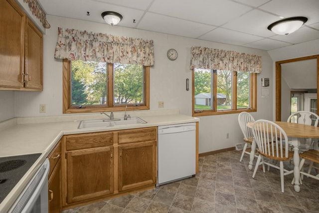 10194 Reardon Avenue SW, Stockholm Twp, MN 55321