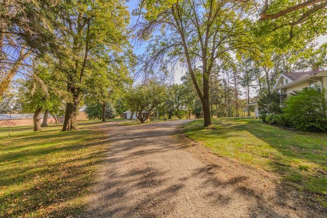 10194 Reardon Avenue SW, Cokato, MN 55321