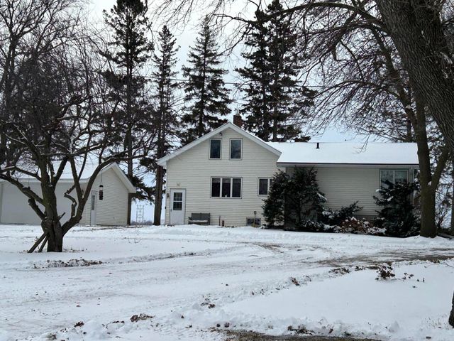 10194 Reardon Avenue SW, Cokato, MN 55321