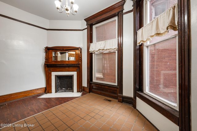 1436 S 4th St, Louisville, KY 40208