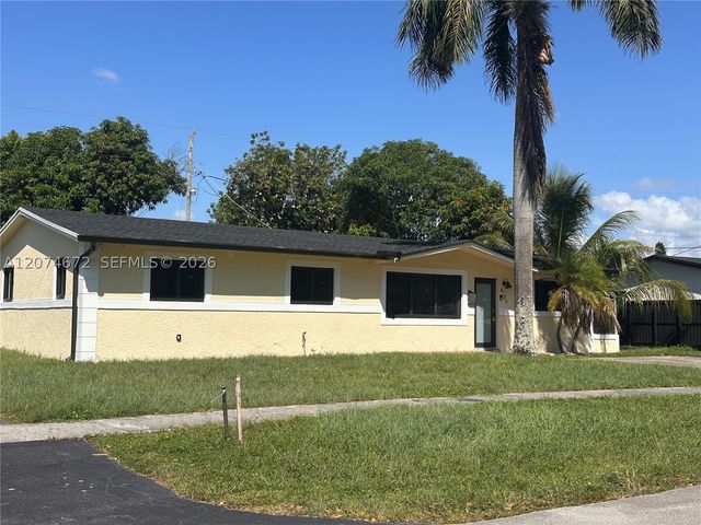 631 NW 37th Ave, Lauderhill, FL 33311