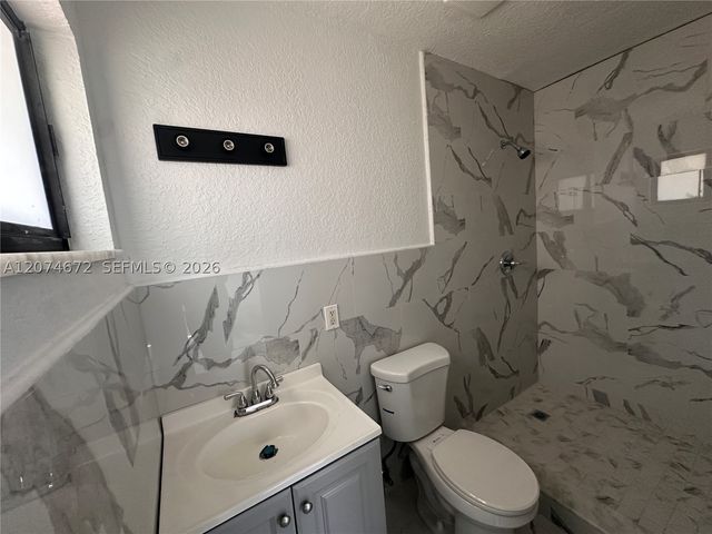 631 NW 37th Ave, Lauderhill, FL 33311