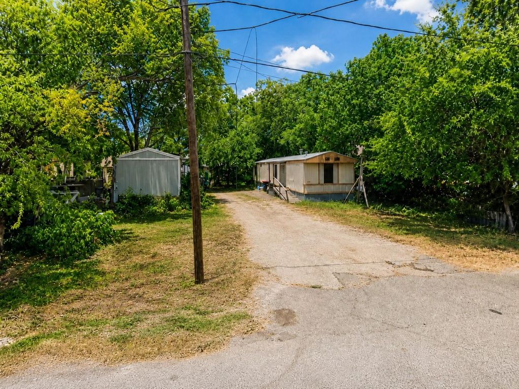 14433 Eagle Pass Street, Houston, TX 77015