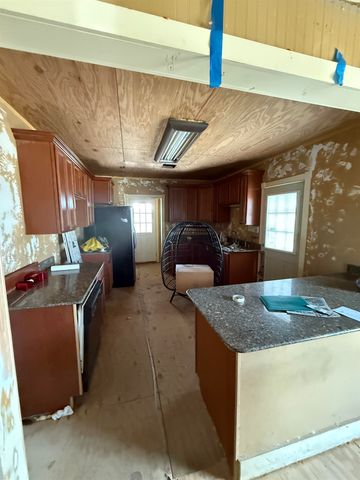 8612 Park Ave, Houma, LA 70363