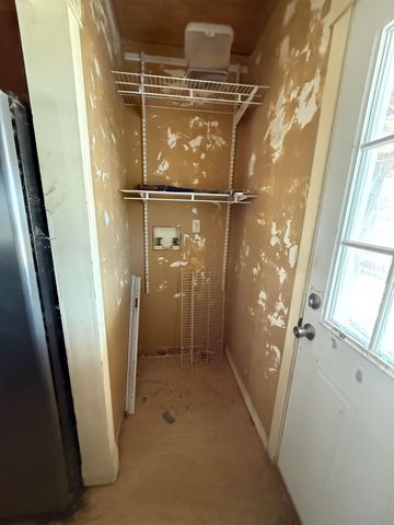 8612 Park Ave, Houma, LA 70363