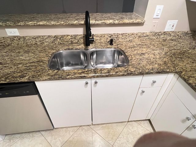 11780 St Andrews Place 105, Wellington, FL 33414