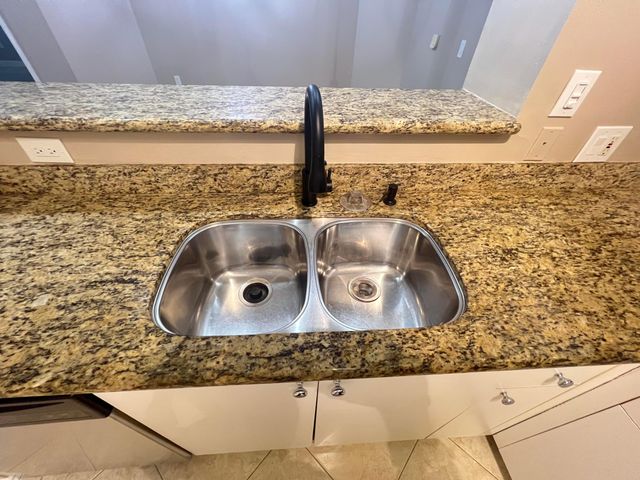 11780 St Andrews Place 105, Wellington, FL 33414