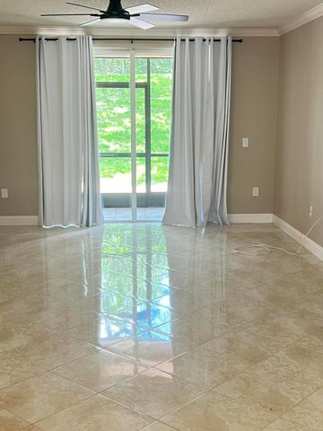 11780 St Andrews Place 105, Wellington, FL 33414