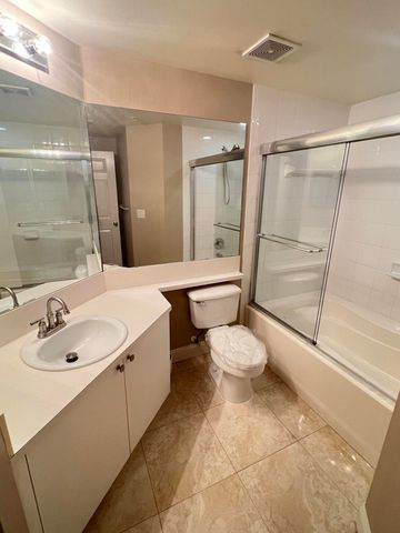 11780 St Andrews Place 105, Wellington, FL 33414