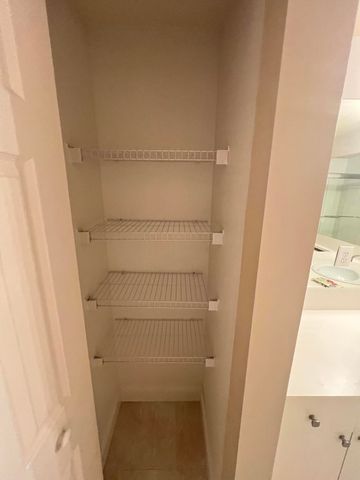11780 St Andrews Place 105, Wellington, FL 33414