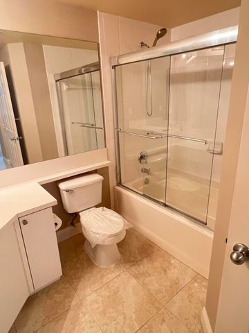 11780 St Andrews Place 105, Wellington, FL 33414