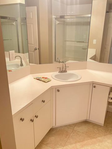 11780 St Andrews Place 105, Wellington, FL 33414