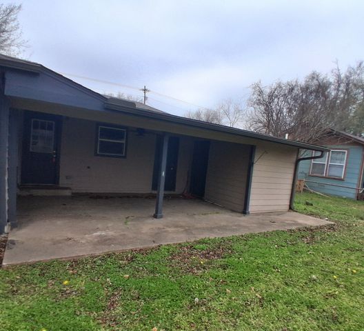 2512 Monroe Street, Commerce, TX 75428