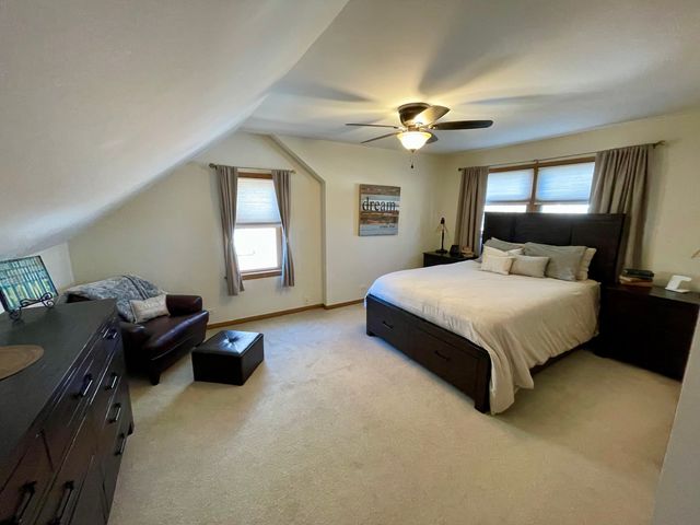 3254 W 115th Street, Chicago, IL 60655