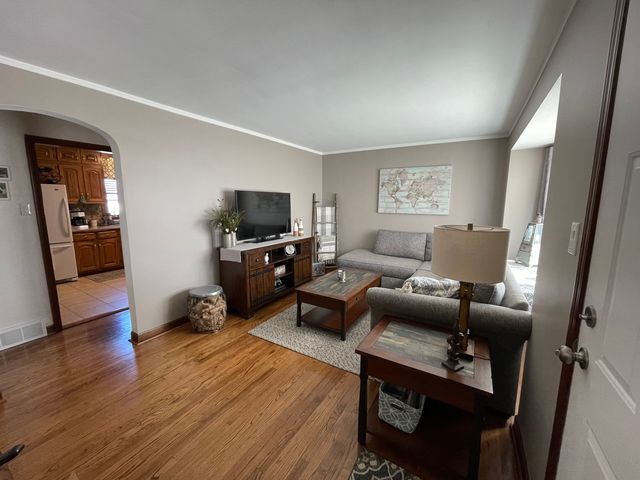3254 W 115th Street, Chicago, IL 60655