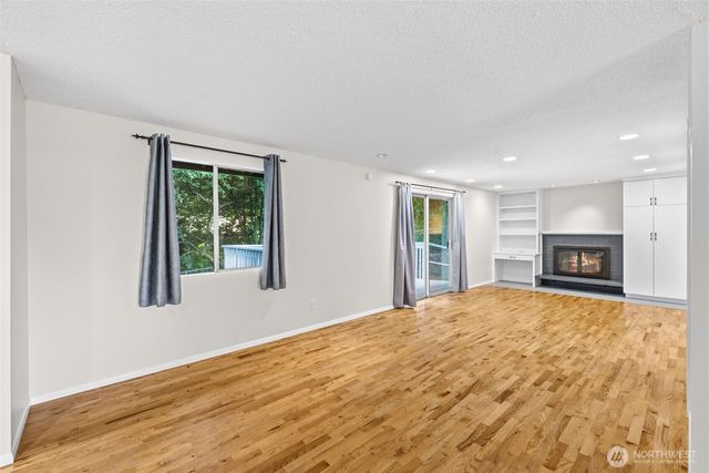 1550 172nd Avenue NE, Bellevue, WA 98008