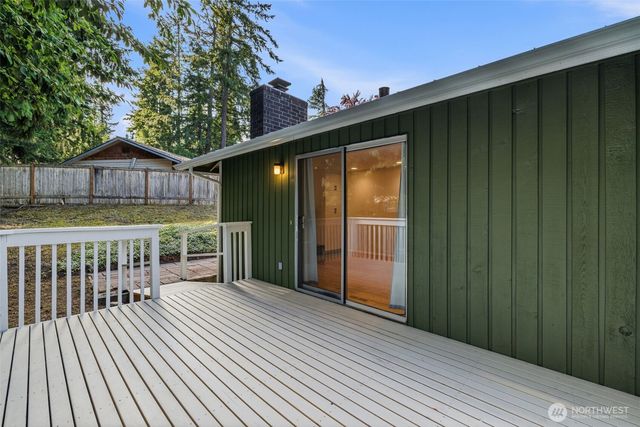 1550 172nd Avenue NE, Bellevue, WA 98008