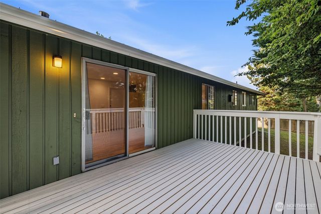 1550 172nd Avenue NE, Bellevue, WA 98008