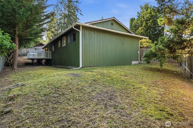 1550 172nd Avenue NE, Bellevue, WA 98008