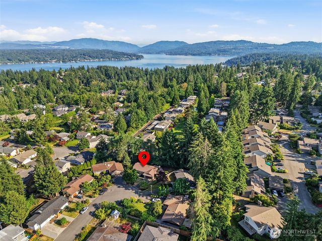 1550 172nd Avenue NE, Bellevue, WA 98008