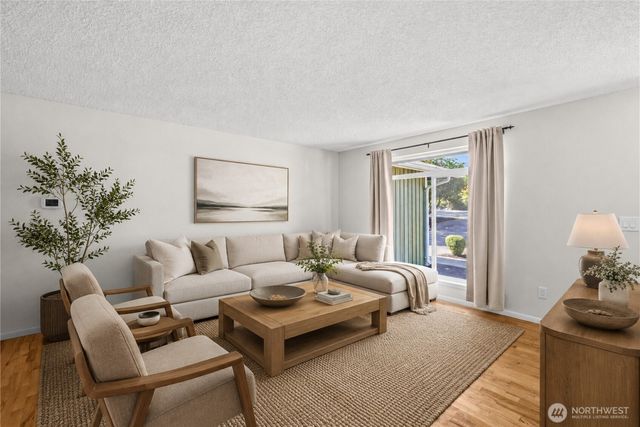 1550 172nd Avenue NE, Bellevue, WA 98008