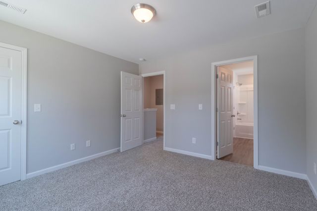 161 Hadley Dr B, Clarksville, TN 37042