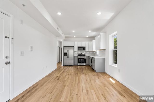 840 S 19th Street, Newark, NJ 07108