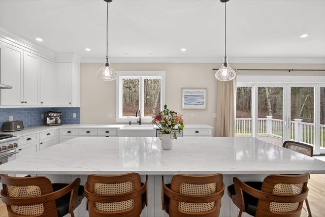 1025 Orleans Rd, Harwich, MA 02645