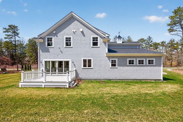 1025 Orleans Rd, Harwich, MA 02645