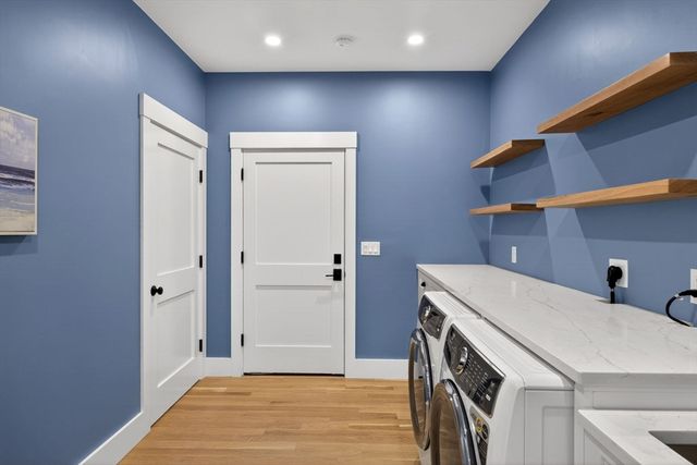 1025 Orleans Rd, Harwich, MA 02645