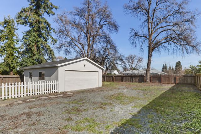 2431 Madrone St, Sutter, CA 95982