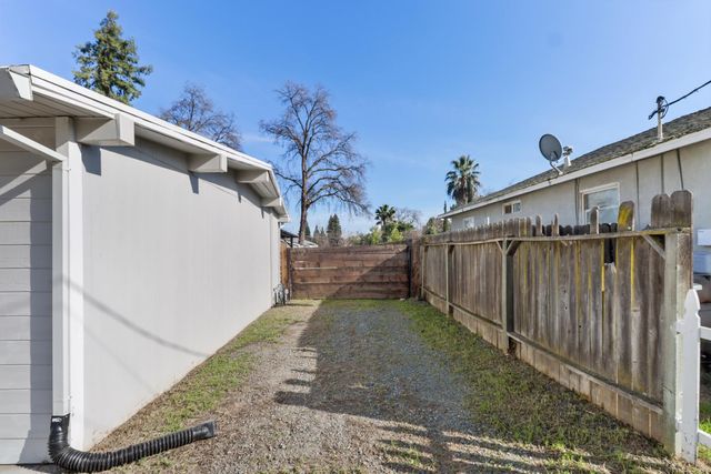 2431 Madrone St, Sutter, CA 95982