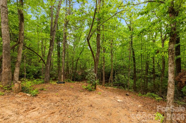 137 Bird Song Road 3, Penrose, NC 28766