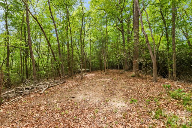 137 Bird Song Road 3, Penrose, NC 28766
