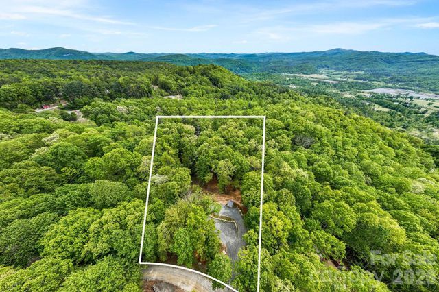 137 Bird Song Road 3, Penrose, NC 28766