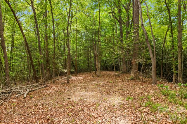 137 Bird Song Road 3, Penrose, NC 28766