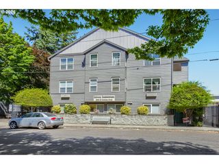 10345 Ne CLACKAMAS St 19, Portland, OR 97220